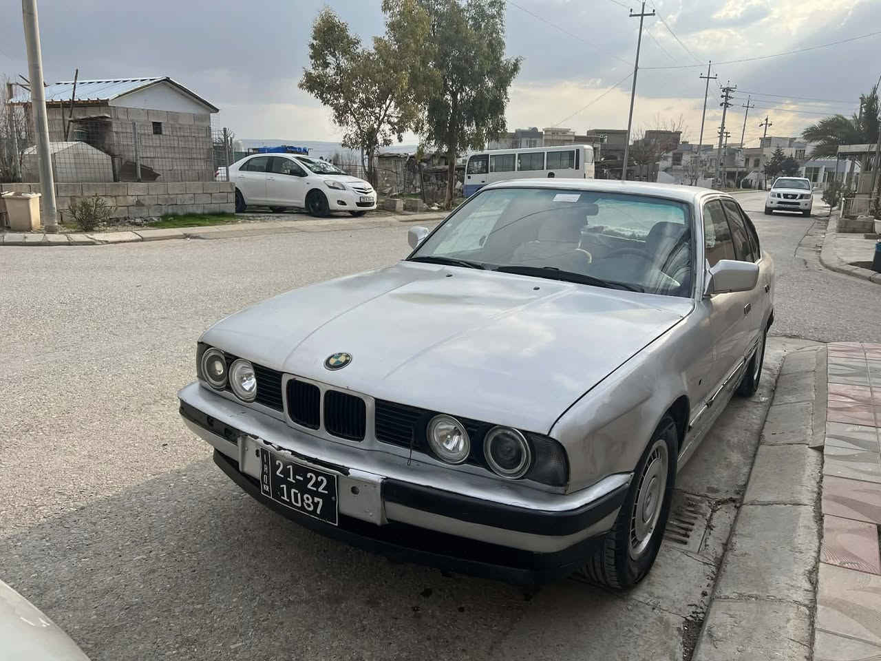 520i علوج
مەکینە ٢٠کەپس 
گێرعادي 
تاقم وایەری سمس 
ئەقلی حوڕ 
لایت ئەڵقە 
هەموو گیانی کارەبای
زۆر بەقوەتە
سعری ١٩ وەرەقەو معامەلە 

***********            ***********
