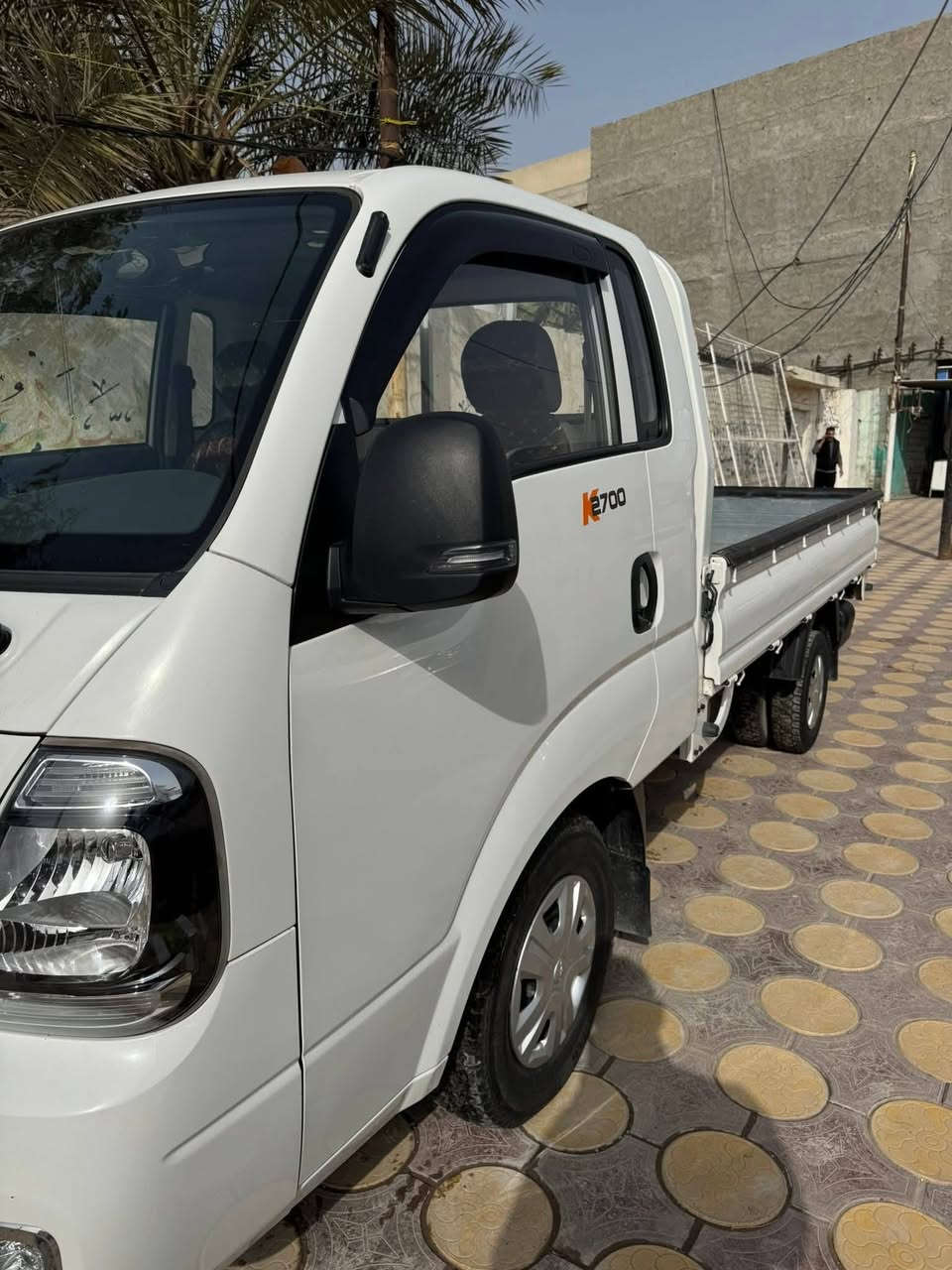 السلام عليكم كية عموشة للبيع موديل ٢٠٢٤  رقم بغداد نكليزي بسمي سيارة مكفولة كفالة عامة سبير ما نازل ماشية ٥٠ الف
سيارة مال جناي دوشمة قمارة وكشنات ورظية وربع مابيه اي نقص
مكاني بغداد ***********
 #مكلف بلنشر الاتصال ع رقم 
ماعرف كلشي بيهن والله
