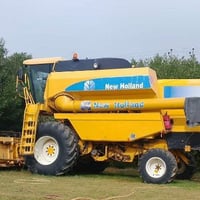 حاصوده نيوهولند 2006 5 بلم هيدرو  دبل درام  طبله 17 قلاب  4 كامرات  مد...