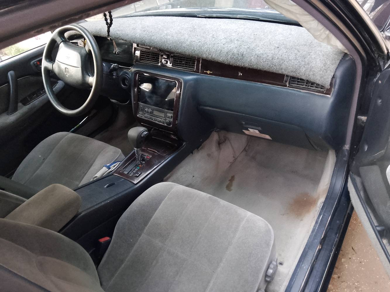 راس الثور تكم 98 سياره جاهزه حداديه خليفه وكير ومكينه فول تخم تاير جديد مكفوله من الكص معجون ما بيهه فقط مرشوشه للجماليه تحويل ثاني يوم وسياره اصل يسره مو تحوير مكاني كربلاء