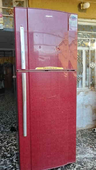 ***********ثلاجه كرافت شغاله علفحص تجميد فول 24قدم لسعر180 مدينه الصدر يوجد توصيل
