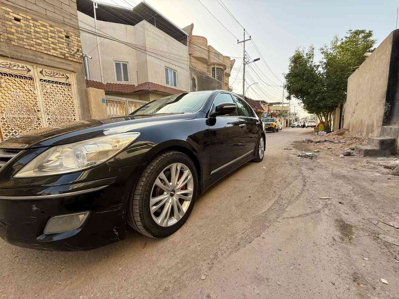 السلام عليكم هونداي جينسز موديل 2012 وارد امريكي رقم
بغداد انكليزي بسمي  محرك 8سلندر السياره بيهه 4 قطع صبغ بدون حادث مكان السياره بصره السعر 80 هاتف ***********
