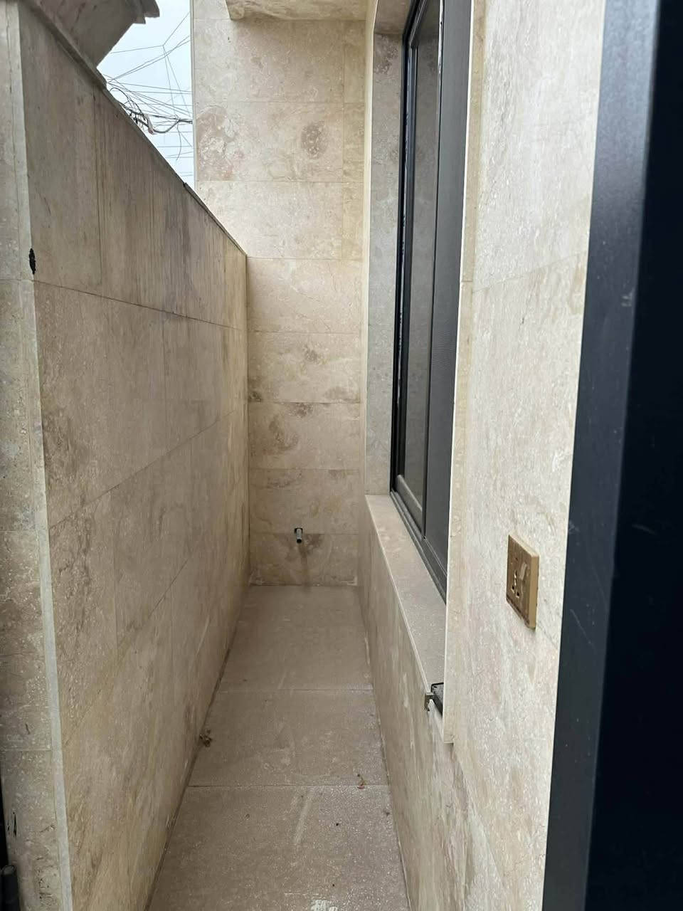 يا الله
دار للبيع حي الاعلام
قرب مجمع الرحاب
بناء سنة 2025
50 متر 
وجهه 5
نزال 10
2 غرف نوم وخدمات
وصاله ومطبخ
‏الاستفسار

‭0772 479 2413‬
