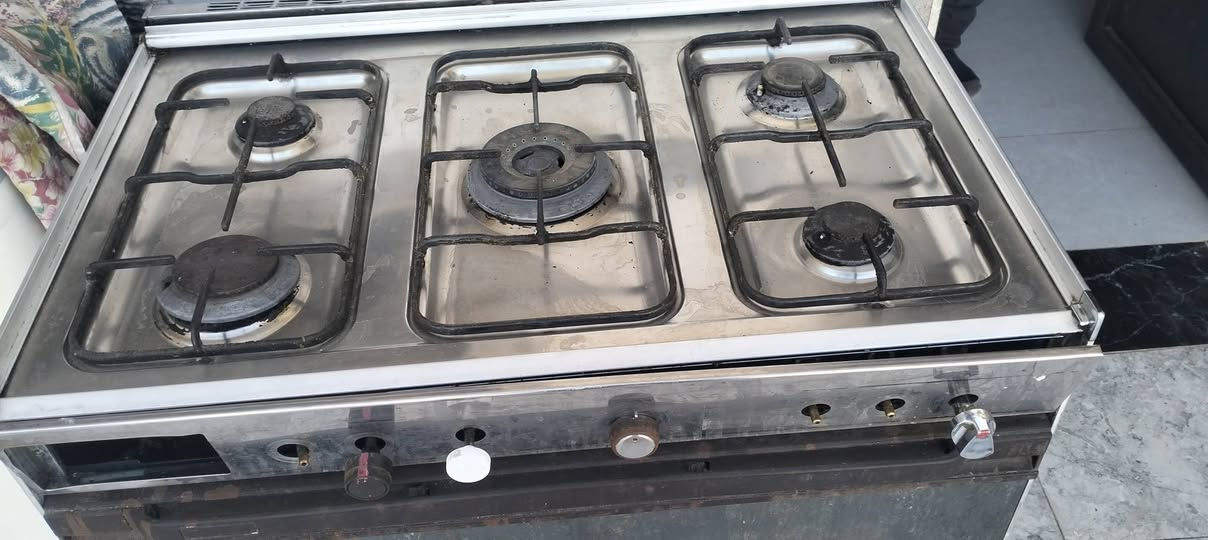 للبيع سعر 80وبي مجال شغال بس عين متشتغل


**إذا كنت صاحب هذا الإعلان وتريد حذفه لأي سبب، رجاءا أرسل رسالة إلى الدعم الفني**