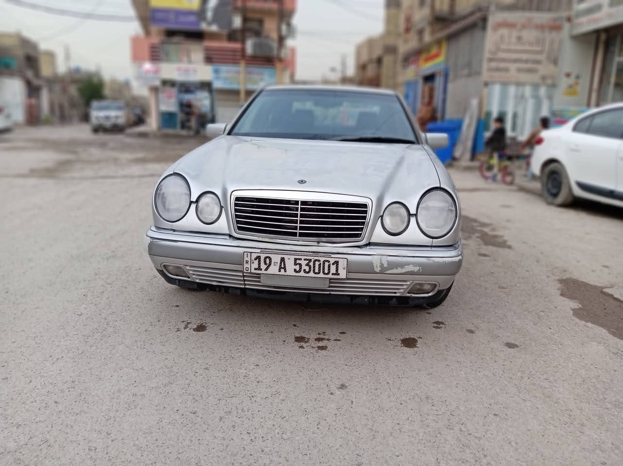 سلام عليكم ورحمة
مارسيدس 320 (ام عيون)

مديل 1995

رقم انكليزي كربلاء بسمي

شرط تحويل

داخل جلد اسود

كشنات جدد

محرك خراطيم

شاشه وكامره بك

مكان سياره بغداد بلديات
للاتصال ***********

            السعر(70)
