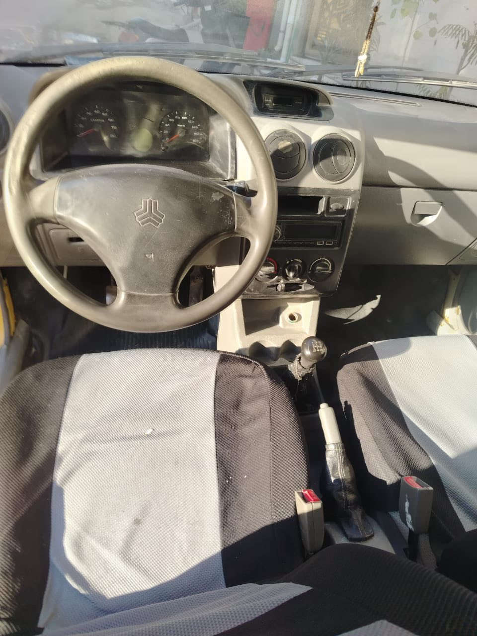 سايبا  موديل ١٥ هيئه وغرامه ورايه. باسمي السياره. سعره ٣٥. نقصه بس بوربرينات اماميه بيه مجال بصيط     
***********.
