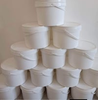 سطول فارغة • سامراء