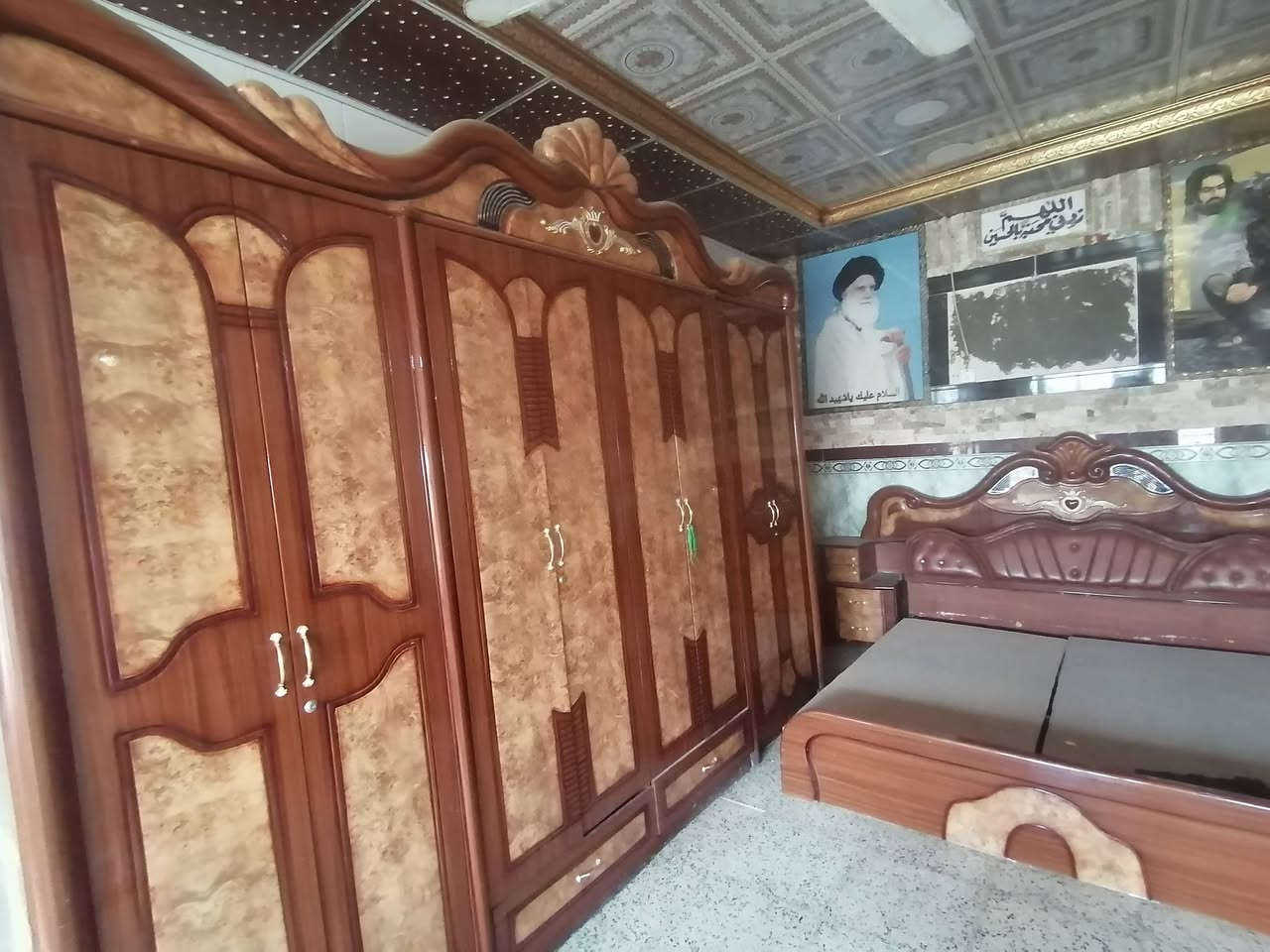 يوجد غرفه ماليزي للبيع مناسبه تفاصيل أكثر اتصال *********** مكان الرميثه
