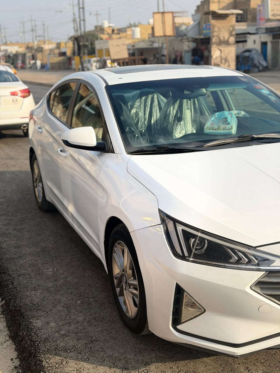 السلام عليكم للبيع سياره النترا موديل 2019 فول السياره السياره للاخير واحد على واحد
كشنات تدفئه تبريد 
فتحت سقف 
بصمة بيبان 
سنويه جديده 
حره السياره تحويل ثاني يوم 
حادثه جاملغ وبنيد 
سياره ماشيه قليل جدآ 
السياره عله وضع الشركه 
رقم صاحب السياره 
***********
