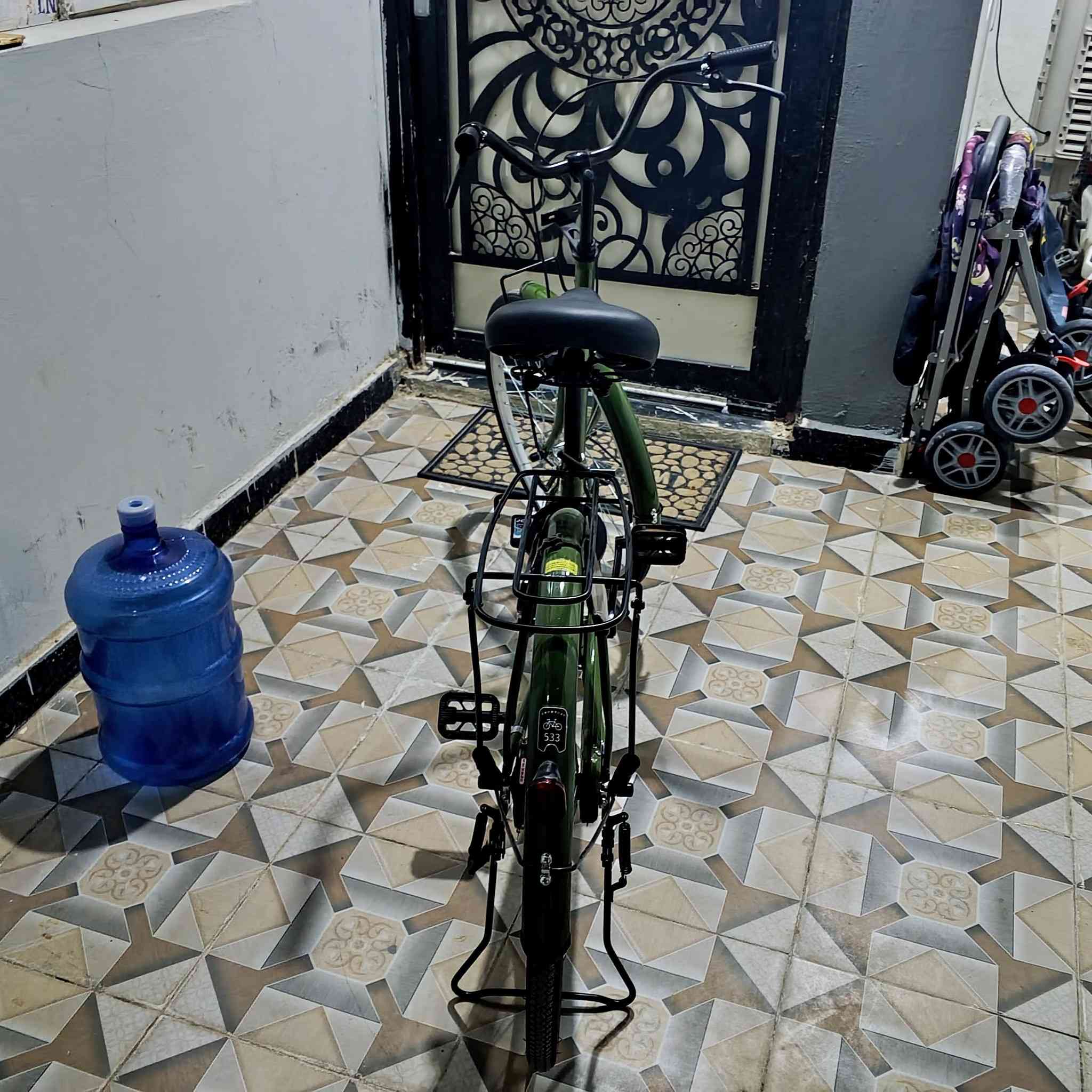 السلام عليكم
بايسكل BD للبيع 

بايسكل نضيف كلشش استعمال قليل شهرين بس 

حاوية اخذته اقصاد ب 225 الف 

السعر 180 و بي مجال

الرقم ***********
