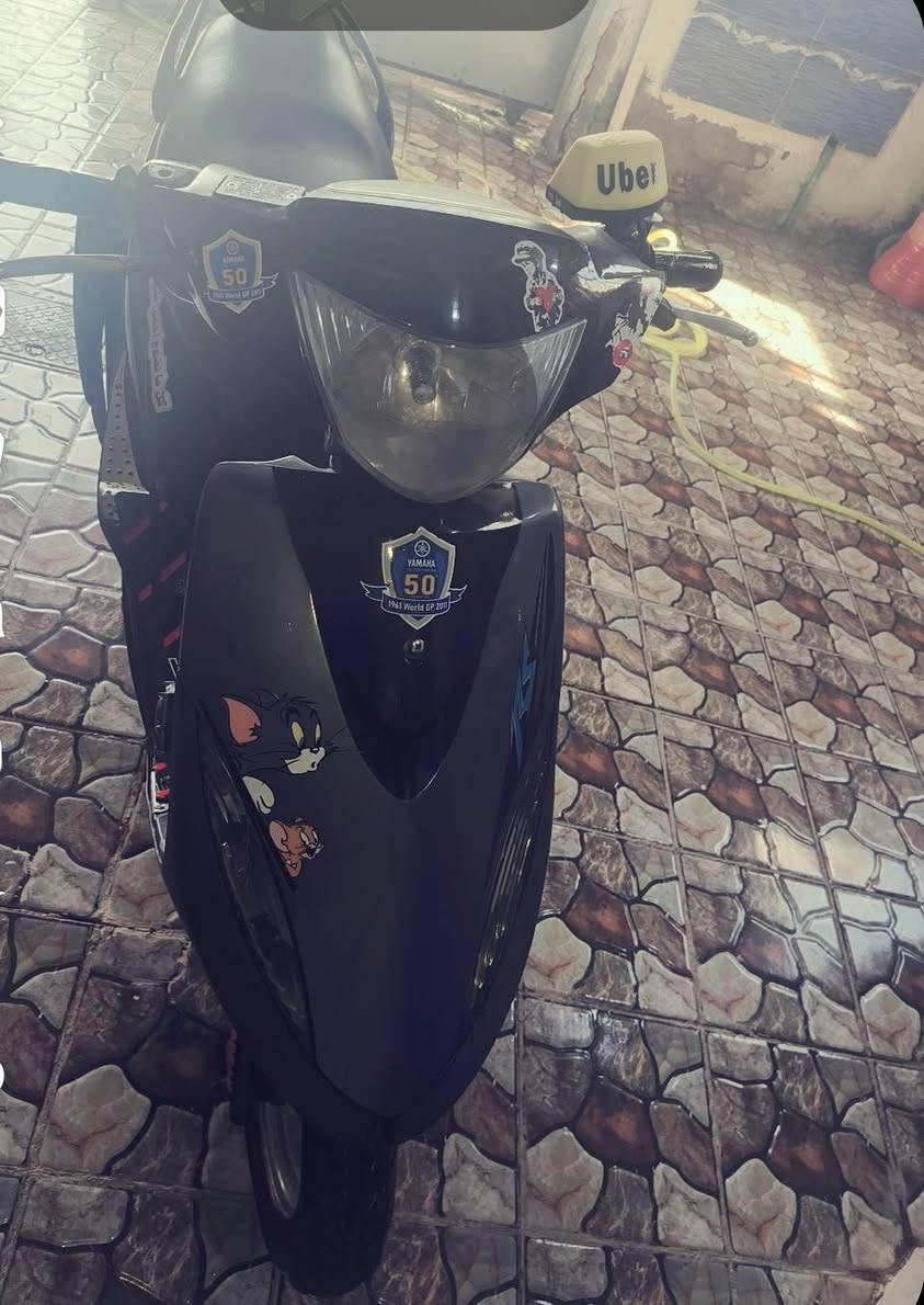 سلام عليكم دراجه ماكس عدله ما مفتوح كفاله 800 بيه ومجال مكان اسكندريه مجمع حطين حي   عطاء 
،،دراجه حويه،،***********
