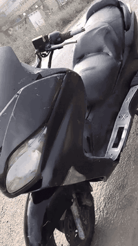 السلام عليكم فورزه (0-9) للبيع مثل الصور جديده وشغاله وكامله مابيها اي نقص مكاني شافعيه سعرها ٥٥٠ الف وبيا مجال  قمي ***********
