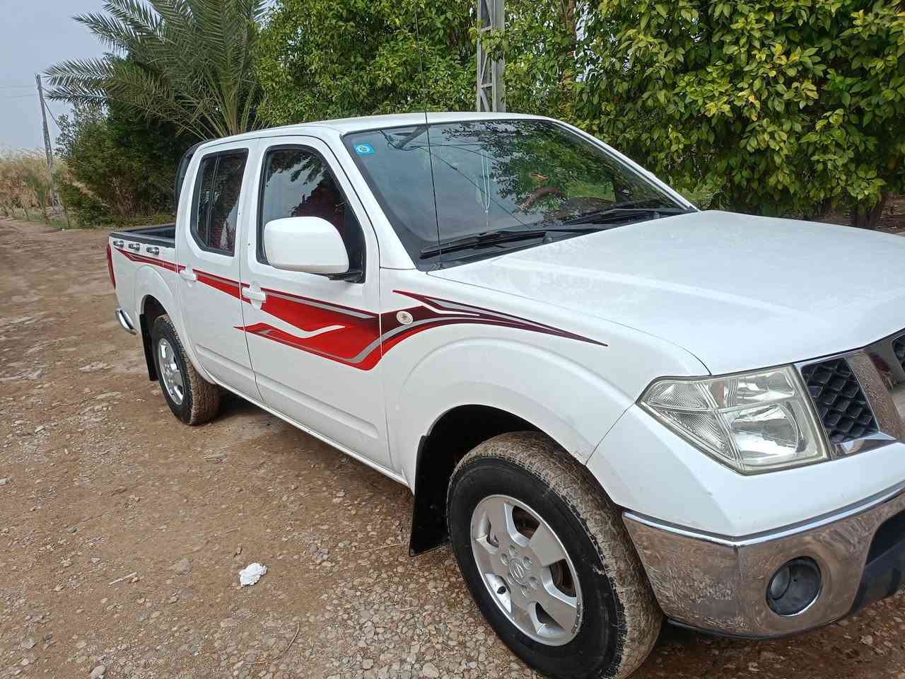 نيفاره 2015 اوتماتيك ابسمي لك كله الشركه مكان واسط نعمانيه       ***********  سعر 135 بيه مجال مراوس هم ترهم ماشيه  114
