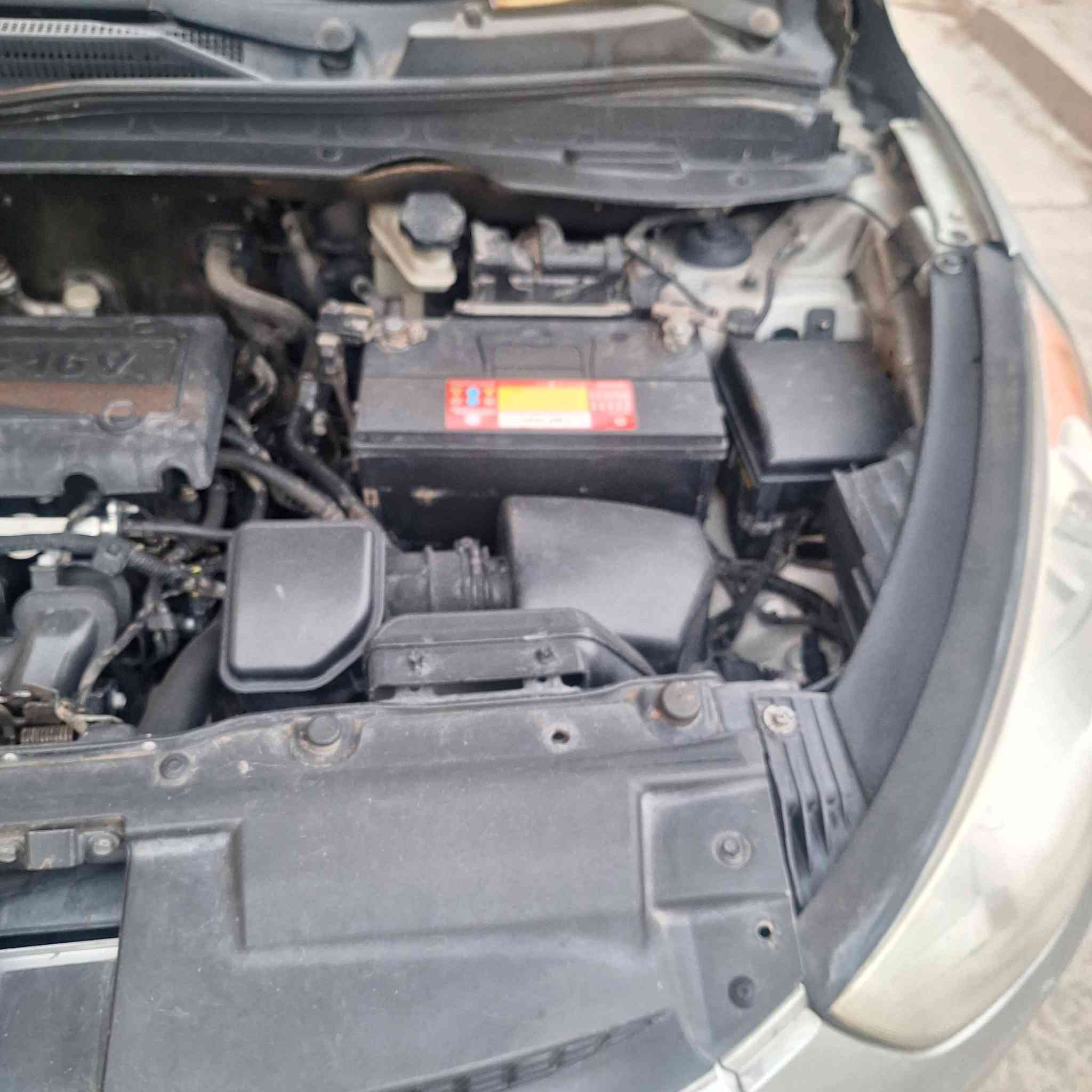 توسان ٢٠١٣ مكينة ٢٤٠٠ دوش أمريكي ضررها بسيط بجاملغ الخلفي بيها جراد  ليبل واحد رقم بغداد باسمي نظيفة داخلها جديد ماشية ١٢٨ مكانها بغداد الشعب سعرها ١١٥ وبيها مجال للشراي ما اتعامل بلتلفون تعال شوفها وتدلل رقم صاحبها *********** اني مكلف بلنشر
