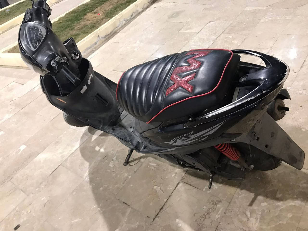 سلام عليكم
ماكس عدله لبيع الدراجه كفاله عامه ختم واحد ويه المكينه الدراجه حلوه بيه بس السلف رياضي فقط الشراي يخابرني ويدلل رقمي ***********
