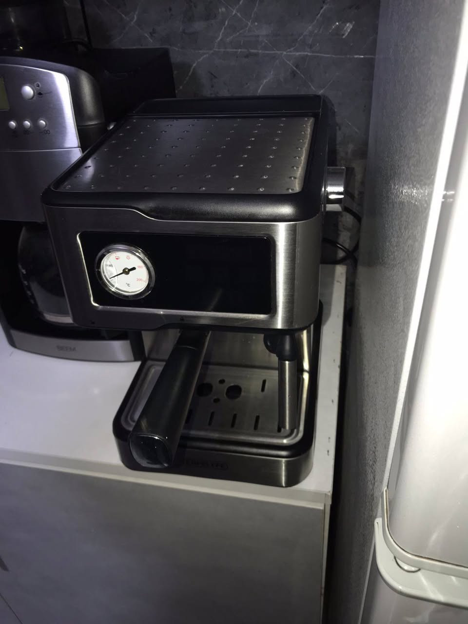 مكاين كهوه طاحونه واسبرسو الطاحونه امريكيه
للاستفسار *********** واتس موجود و رصيد فقط
