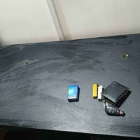 ميز مكتبي مسوي كيمنك جبير كلش وقوي كلش ونظيف مابي لا شخوط ولا شي مستخد...