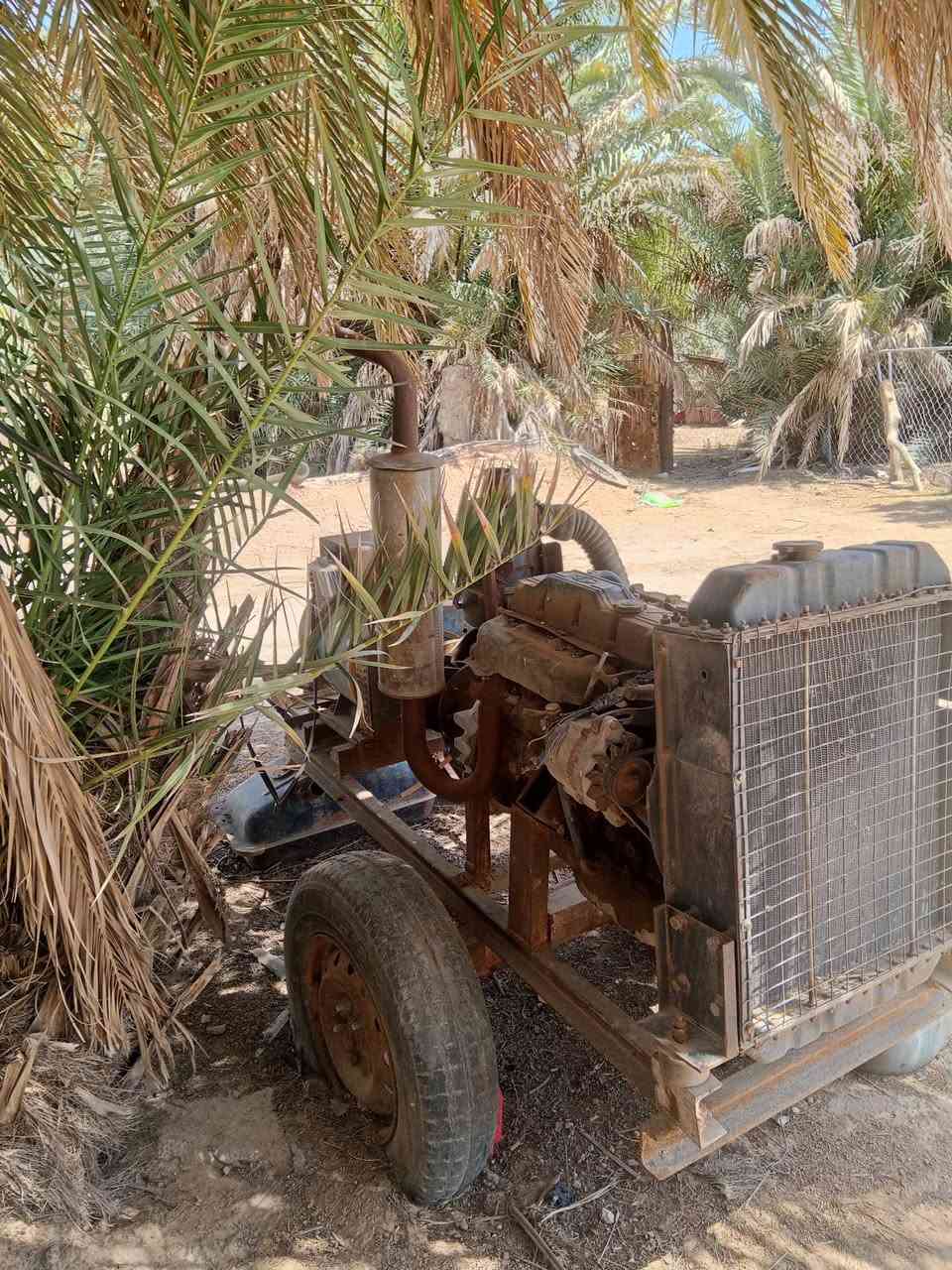 للبيع مولده كيه شغاله مانقصها اي شي  جنريتر 120امبير فري فيز اربع خطوط السعر 1700مليون وسبعميه وبيها مجال  ***********
