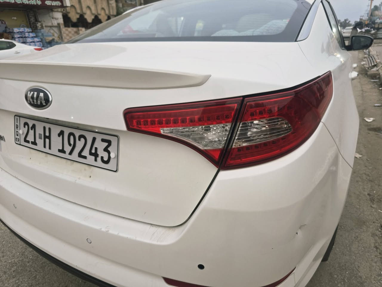 السلام عليكم...
اوبتما خليجي موديل 2014
ملاحظه.. 
صبغ باب خلفي عكس السائق اثر شخط بدون فتح الباقي كفاله من الصبغ والفتح كل شي موضح بالصور
فول مواصفات 
محرك 2400  ممفتوح وميكانيك مشروط
بصمة ابواب وتشغيل 
تبريد قطعتين مناخين 
داخل صاج فول تحكمات 
مري شفط
كشن جلد
يدات نيكل داخل وخارج 
حساس خلفي 
ويل 18 تخم تاير جديد
رقم سليمانيه جديد انگليزي
باسمي تحويل مباشر 
نافذه لغاية 2031 السنويه
هزه جديده قبل اسبوع
سياره جاهزه وجديده
تحويل  مباشر
السعر / 138 مجالها بسيط 
العنوان /واسط /النعمانيه 
للاستفسار 
***********
***********
