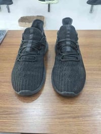 حذاء نضيف • قياس ٤٧ • حي اريدو