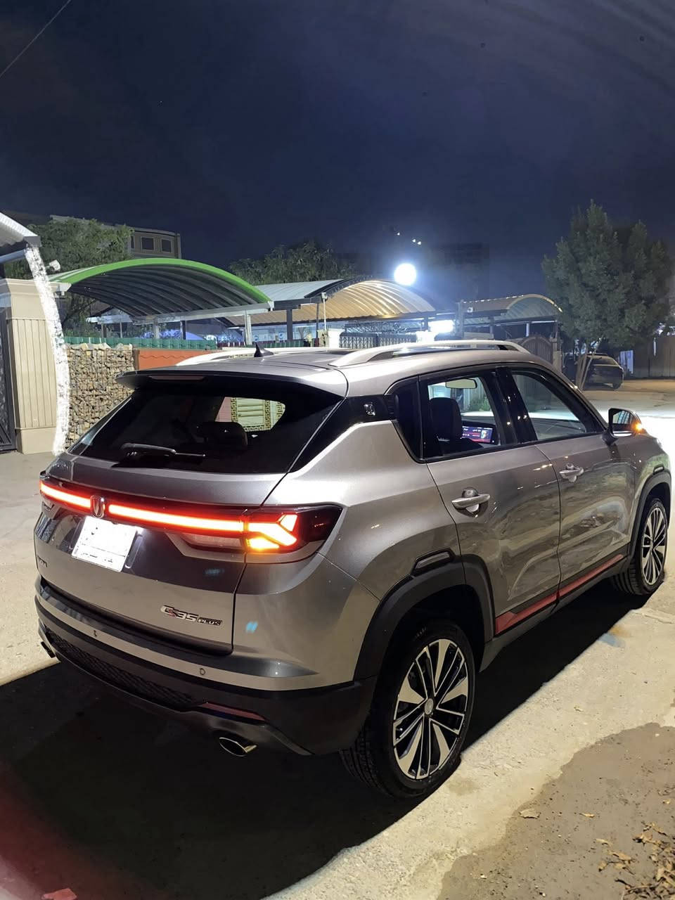 شانجان c35 2024
ماشيه 30 الف

مكفوله كفاله عامه

كامرات 360 درجه

بنوراما 

كشنات جاد 

جام كهرباء كشنات كهرباء

صندوق كهربائي 

مكينه 1500 تيربو 

السعر 135

***********
