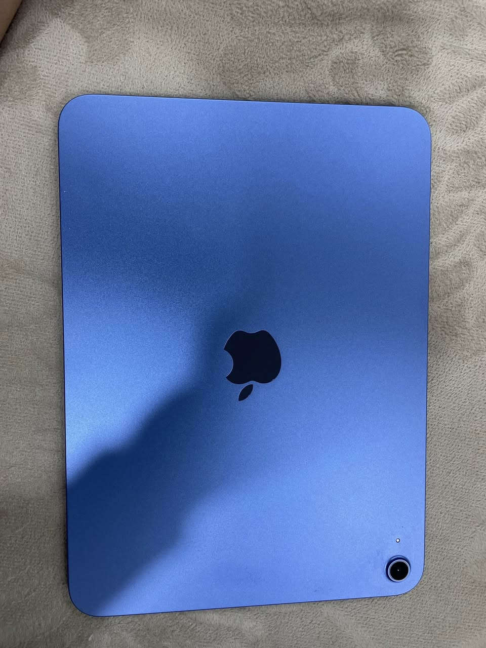 ايباد 11 للبيع بطاريه 100 /ذاكره128 نضافه 99‎%‎ السعر 400 /
***********
