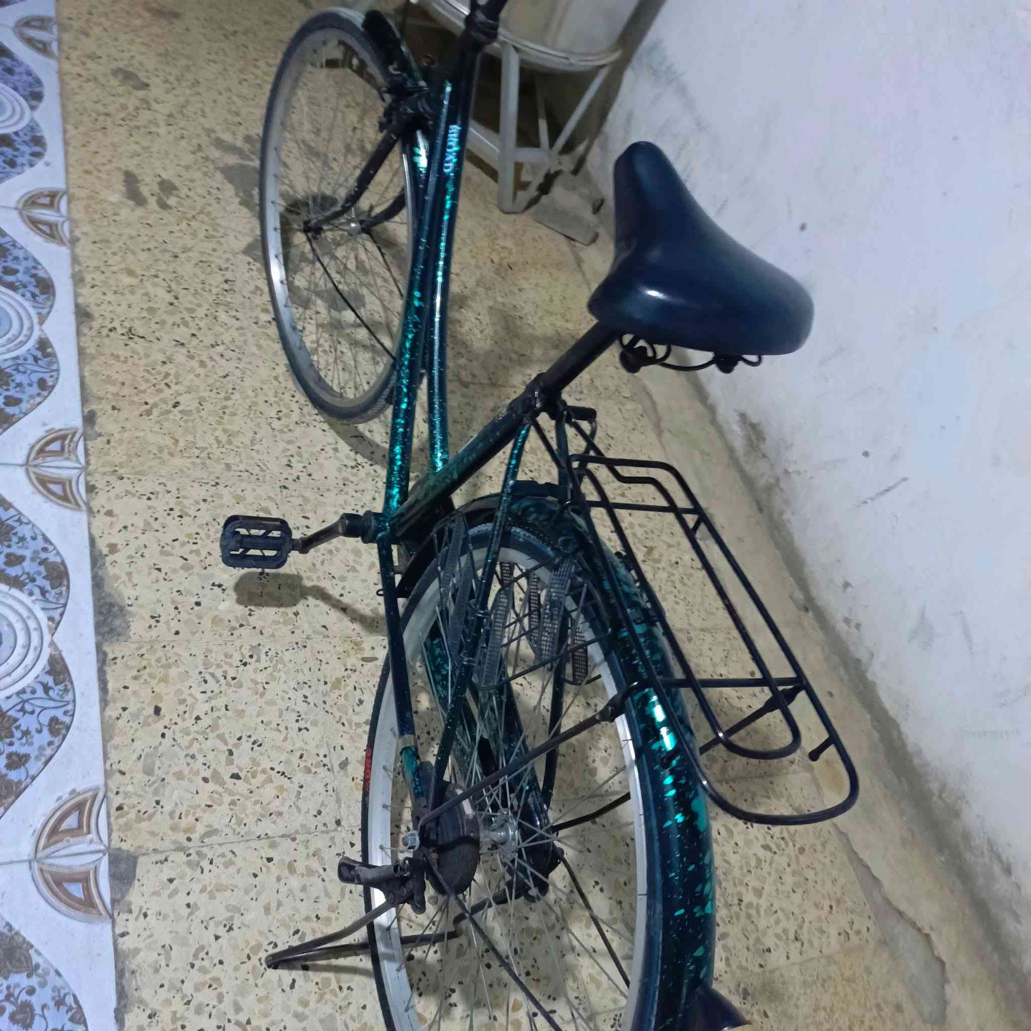 سلام عليكم بايسكل للبيع ب٨٠وبي مجال مستعجل على بيعته مكاني داموك ***********هذا رقمي بي واتساب
