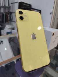 ايفون 11 • ١٢٨ • كسر بسيط بالظهر