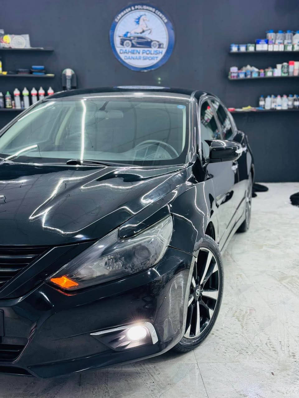 بە ناوی خوای گەورە 
Nissan Altima 2018 
نرخی // 128$
مواسەفات S 
هەموو گیانی کراوە بە SR 
بەسمە .. شەغال .. رادار 
ئاوێنە ئیشارەت و شەفت .. باتمان
لایت زینۆن کامل 
ویلی ١٨ Sr لە ژێرە 
باڵی SR لەسەرە 
کامل جوانکاری و مەسروفی کراوە 
سەیارەکە دەعم و لێدراوی نییە 
تەنها بۆنیتی بۆیاخە بێ ناوگرتن بێ ئیرباگ
هەموو شتی شەریکەی ماوە 
فەحس و سۆنەری ژێر و سەری لەگەڵە
سەنەوی تازەیە بە ناوی خۆمە تا ٢٠٢٩
یەک دینار مەسروفی نییە 
ڕۆنی گێر و مەکینەی تازە گۆڕاوە
تازە تایەی نوێی بۆ کڕاوە 
موشتەری تێڵ بکە لە خزمەتم 
*********** كويسينجاك, أربيل
