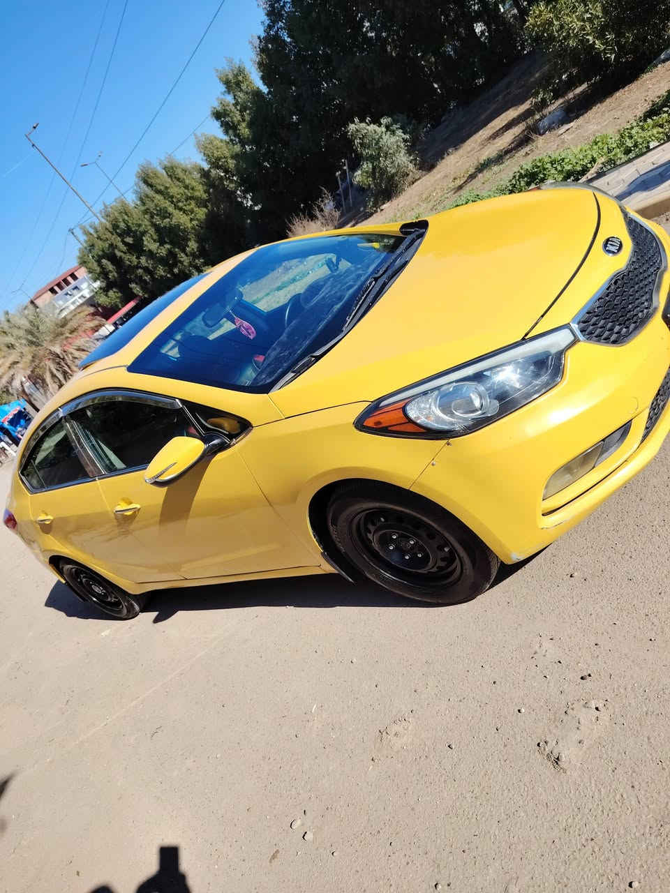 فورتي موديل 2014 فول 1/1 محرك جي دي اي صور الحادث مرفقة مكينة 1800 تحويل مباشر السعر 92 بيهة مجال بسيط مكان السيارة بغداد حي العامل ***********
