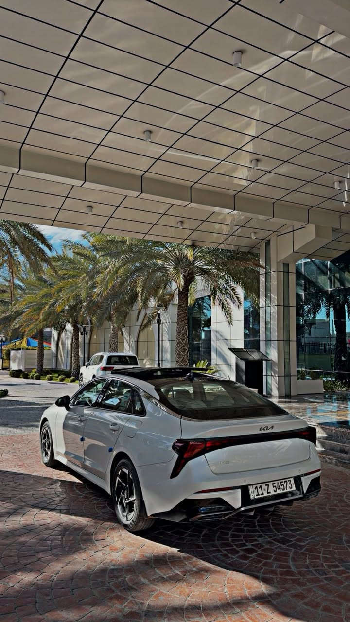 السلام عليكم 
K5 موديل 2024 للبيع 
السياره خليجيه مكفوله كفاله عامه فول السياره للاخير بانوراما 
سعرها ٢٣٥ وبي مجال ماشيه السياره 23 الف كيلو مكانها سماوه 
***********
