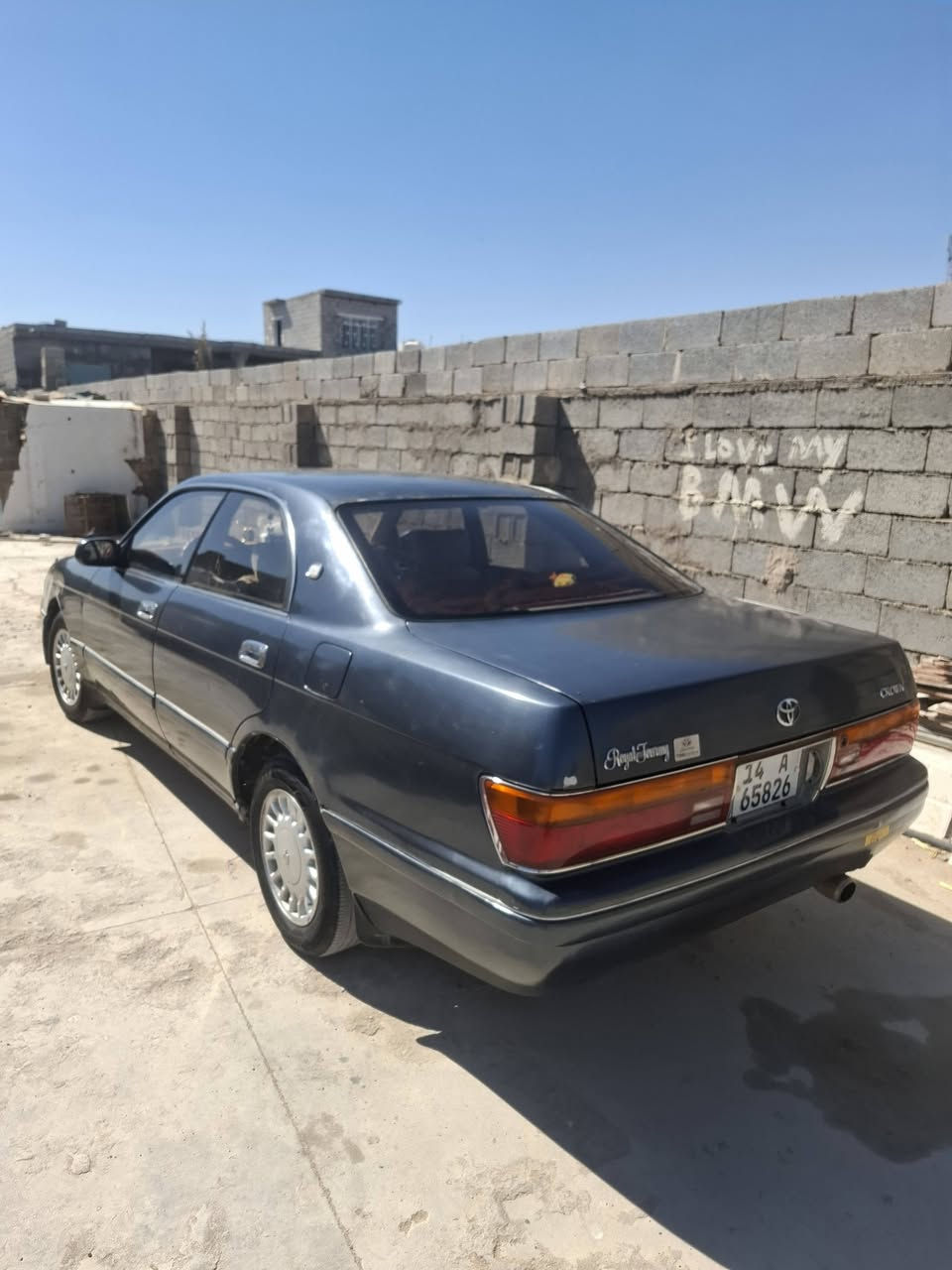 سيارة بطة للبيع السعر ٦٠ ورقة
لشراي تصل بالرقم  ***********
