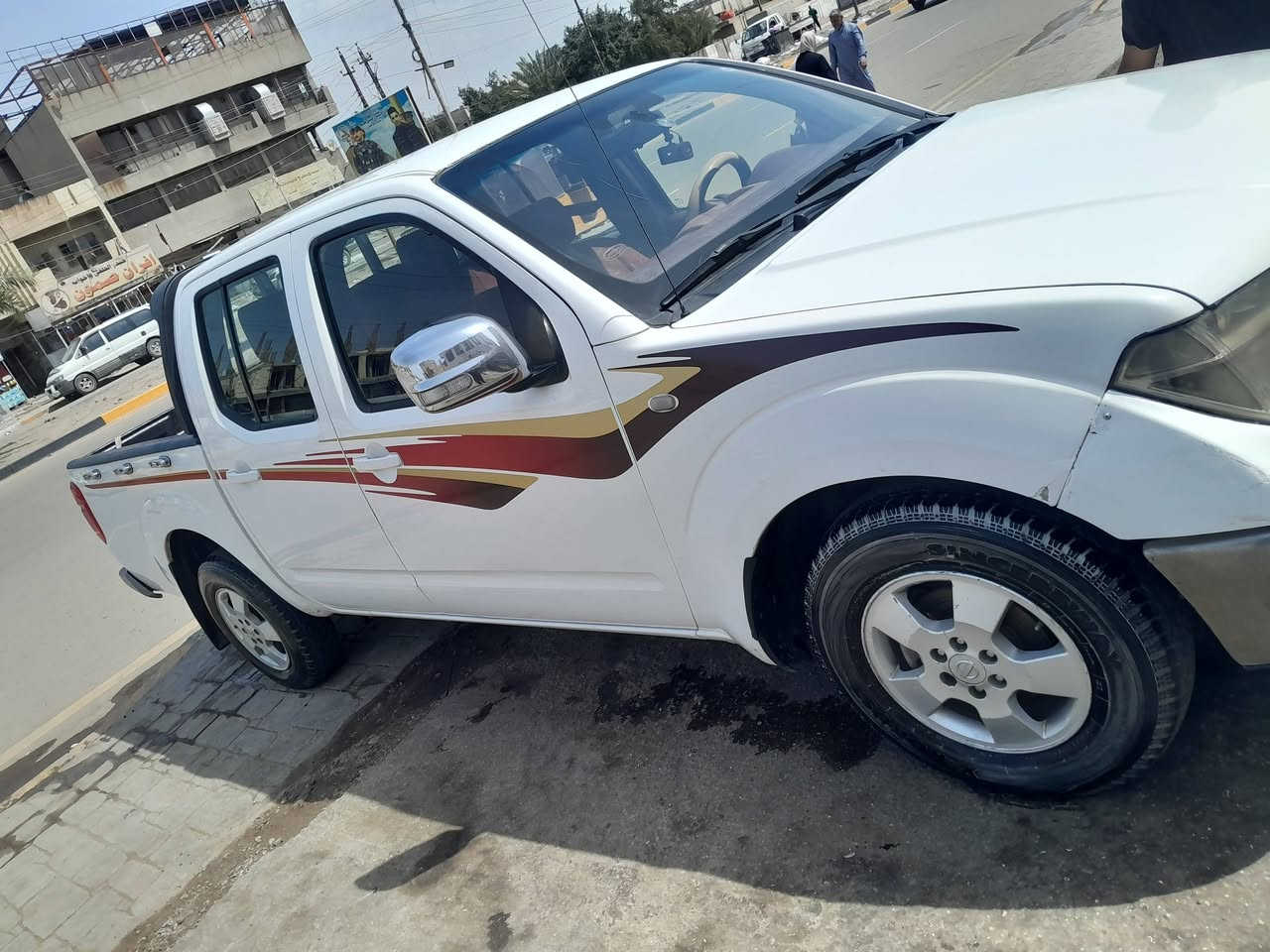 السلام عليكم بيكم نيفاره موديل ٩ محوره مكينه وكير ففتي ٣٠٠٠بيه تبخير اسياره مصبوغه احزام جماليه رقم اسلمانيه جديد سنويه بسمي تحويل مباشر اسعر ٧٥ وبيه مجال مكانه بغداد اشعب ***********
