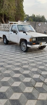 موديل ١٩٨٥ • تحويل مباشر • مسجلة ل٢٠٢٨