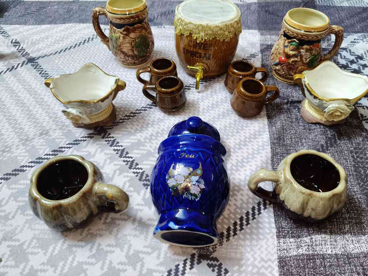 تحف قديمه جدا  وجميله مابيها اي ضرر  تحتوي عل 12 قطعه الاكل  .سعرهم 50 لف نهايه مكان موصل توصيل معندي شراي يدخل خاص ..


**إذا كنت صاحب هذا الإعلان وتريد حذفه لأي سبب، رجاءا أرسل رسالة إلى الدعم الفني**