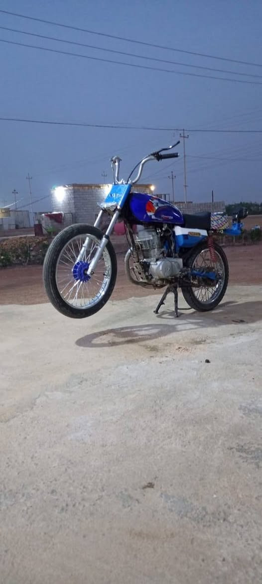 السلام عليكم دراجه نامي.دراجه كلك مو اوراق.22 450والشرايش الخاص.0783336544


**إذا كنت صاحب هذا الإعلان وتريد حذفه لأي سبب، رجاءا أرسل رسالة إلى الدعم الفني**