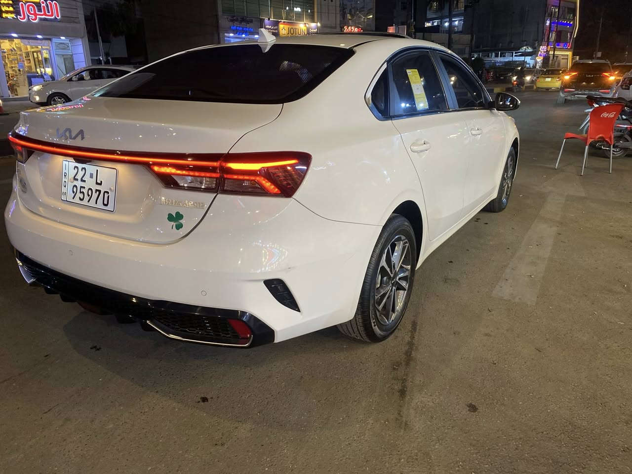 سلام عليكم اخوتي k3موديل ٢٠٢٤ ماشيه ٢٢   الف. سياره بيه باب سايق صبغ وربع دعاميه صبغ وبارد بل  بنيد كد صبعين داكه pDR. مامبين سياره بسمي مال بيت *********** السعر ١٣٦ وبيه مجال بسيط مكانه بغداد صليخ ال٦٠٠
