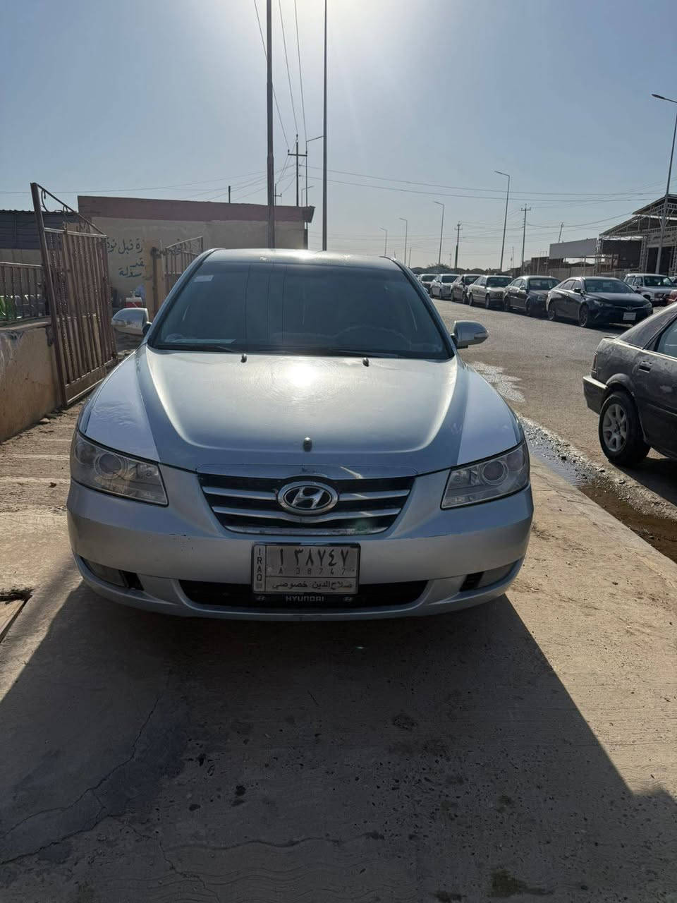 سلام وعليكم سوناته موديل 9 سياره ولا قطعه بيهه مكانات بارد فقط محرك الفين كير ومحرك شرط صدر جديد تخم تاير جديد تبريد ثلج تدفئة نار كهربائيات كلها شغاله سياره جديده بمعنه لكلمه سعر 98مكاني بيجي ***********
