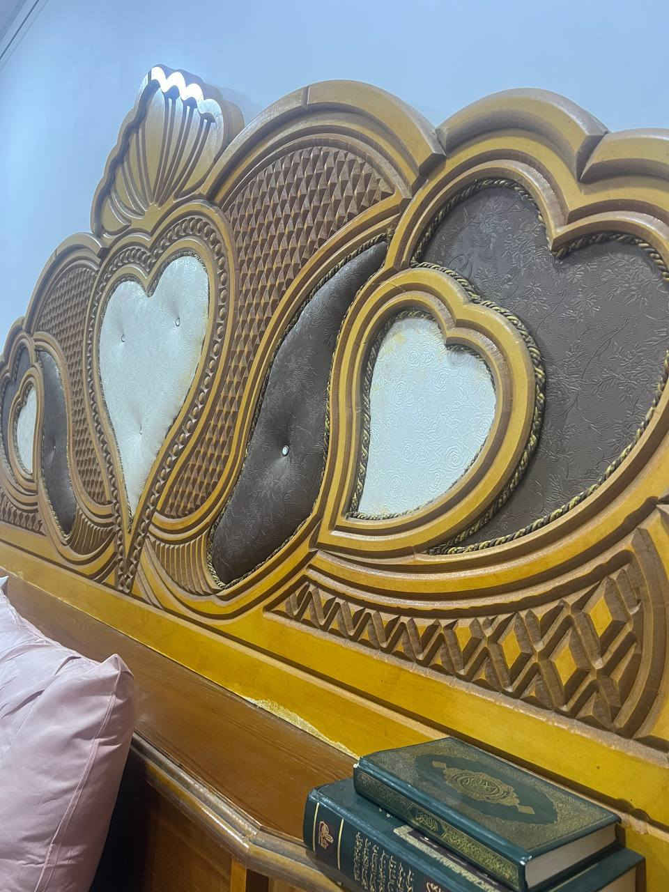 غرفة للبيع استعمال أقل من سنة الخشب صاج عراقي السعر مليون و200 (وبيها مجال) للاستفسار أكثر تواصل على خاص


**إذا كنت صاحب هذا الإعلان وتريد حذفه لأي سبب، رجاءا أرسل رسالة إلى الدعم الفني**