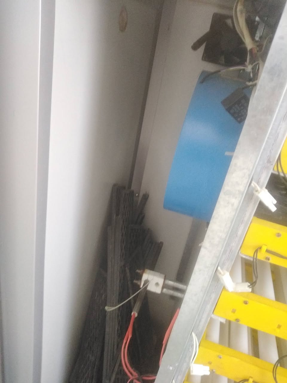 فقاسة ٥٠٠ بيضة للبيع
بيهة زنجار بس من الأرضية كما موضح
قيم السعر واخذ بدون ان تكسر بالسعر نسبة التفقيس ٩٥٪
الشراي هذا رقمي ***********
العنوان / ديوانية مركز حي الجامعة نهاية شارع ٢٠ قرب اسواق الجوهرة
