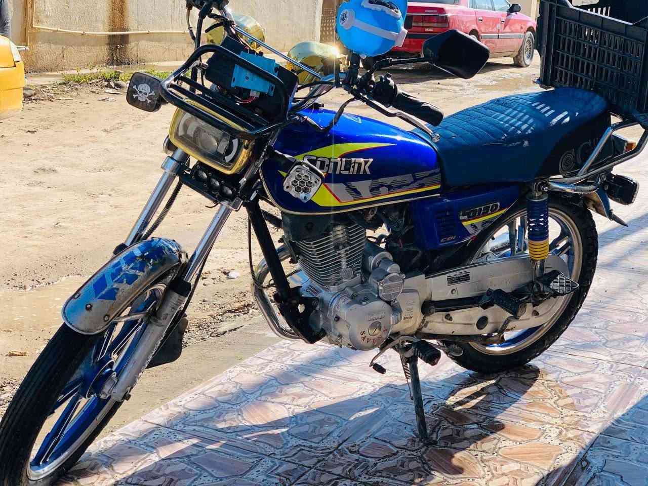 سيفان للبيع مديل 21محدث 23 كله شغاله كهربائيه نكره سلف سعر 500وبيه مجال


**إذا كنت صاحب هذا الإعلان وتريد حذفه لأي سبب، رجاءا أرسل رسالة إلى الدعم الفني**