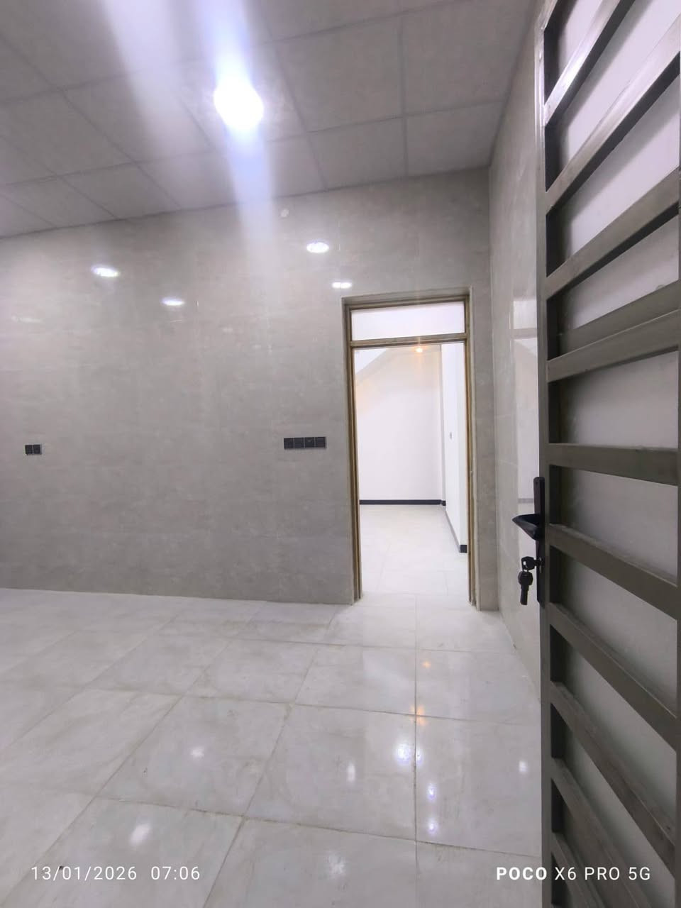 بيتين ركن مساحة كل واحد 120 متر مربع وليس شرك  مجاورات 
في الاسكان الاصناعي نزلة البو فياض قرب مدرسة الحريه 
ثالث بيت عن نزلة البو فياض سعر الواحد 108 قابل للتفاوض للاستفسار اكثر الاتصال ع الرقم 
***********
