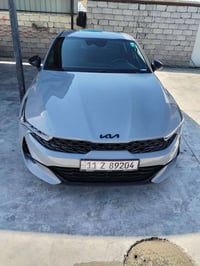 سلام  عليكم k5 موديل 24 وارد أمريكي  سياره Gt line فول مواصفات عده الب...