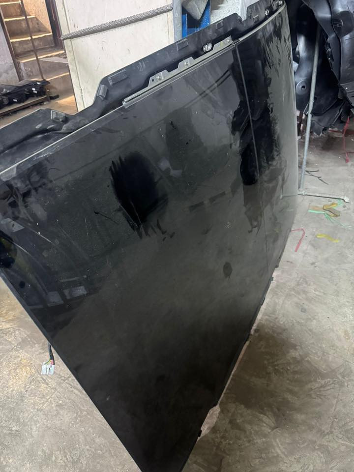 بانو راما كامله  فريم كامل مع الماطورات تفصيخ اصلي  توصيل  وين ما تكون.مكلف بل نشر. رقم الوالد. ***********
