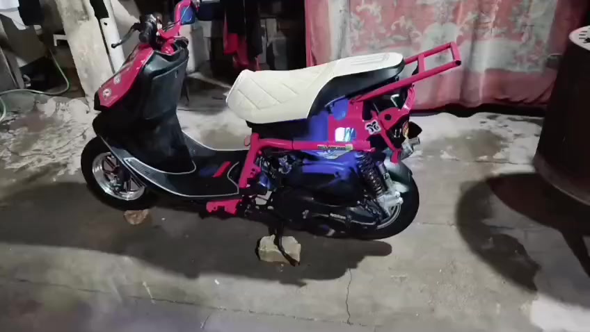 سلام عليكم الدراجه حربيه محرك ماكس بوشه 55السعر خاص مكاني بصره زبير
اثير***********
اسيا***********
