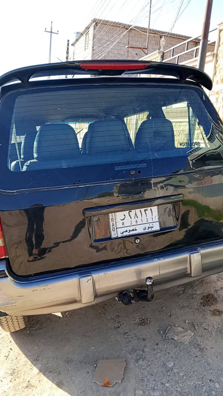 كليزر للبيع موديل 93 شارسي قصير سياره حلوه وجاهزه 
سعر 30 ورق ***********
