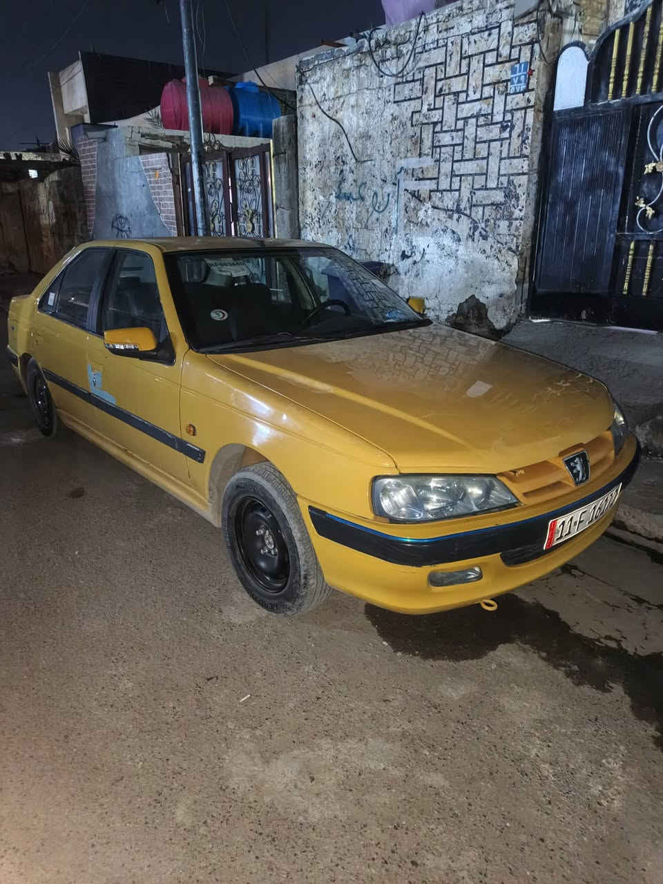 سلام عليكم بيجو بارص 2015 كير ومكينه خير من الله وسياره مكفوله وبين عندك بالسونار وبيها بارد على كد شبر بالباب وخير من الله تعرف تفاصيل اتصل على رقم هاذا ***********
