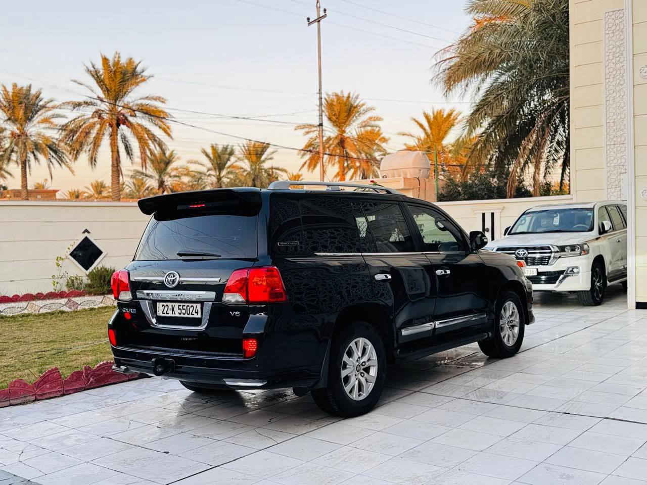 ‏‎سلام عليكم
للبيع فقط 
لاندكروز 🔥 2012 💣 فطيم 🚀 GXR
السياره احله من الصور بالحقيقه 
فول مواصفات 1/1 💯 :
1- فتحة 🕳️
2- بصمة 🔐
3- محرك وكير كفالة 
4- حساس خلفي وامامي 🎶🔊
5- ثلاجة 🥶
6- 2 كراسي كهرباء ⚡
7- تشغيل عن بعد 💥
8- شاشات عرض 💻
9-كامرات 2 دوارة 👀
10- 8  ايرباك 
11-دفع رباعي 🎮
12- رقم اربيل بأسمي 
حجم المحرك: 4000 ✅ 
معروفة موصفات الفطيم فول 
ملاحظة / السيارة  بيها 4 قطع صبغ فقط رش بدون دواخل خلاص باقي السيارة كفالة وشرط الفحص ✅  
جديدة بمعنى الكلمه شرط تراي زيرو  تخم تاير حدادية تبريد جاهزة من كلشي مابيها اي نقص وبالعافية ع تكون من نصيبه
بأسمي شخصياً  تحويل مباشر  

🟩 السعر المطلوب ( 275 $ )💸وبيها مجال شويه 🔐                          

 لاستفسار الاتصال ع الارقام ‏‪***********‬‏

تحياتي لجميع 🌹 🌸 🙏🏻
