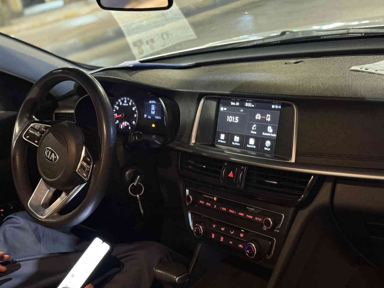 السلام عليكم 
أوبتما موديل 2019
رقم أربيل تحويل ثاني يوم 
السيارة كفاله عامه من صبغ وتعديل / ضرر امريكيا دعاميات فقط 
بيها باب مبدل نفس ألون فقط 
مواصفات نص فول اشاير بل مري تحكمات تحديد مسار شاشه جبيره انضمه قياده كأمره امامي خلفي رادار مانع تصادم حساسات
محرك 2.4 كفاله مو مفتوح / تخم تاير جديد ماشيه 77 الف 
سعر السياره 152 وبيها مجال
مكان السياره الأنبار الرمادي 

***********
