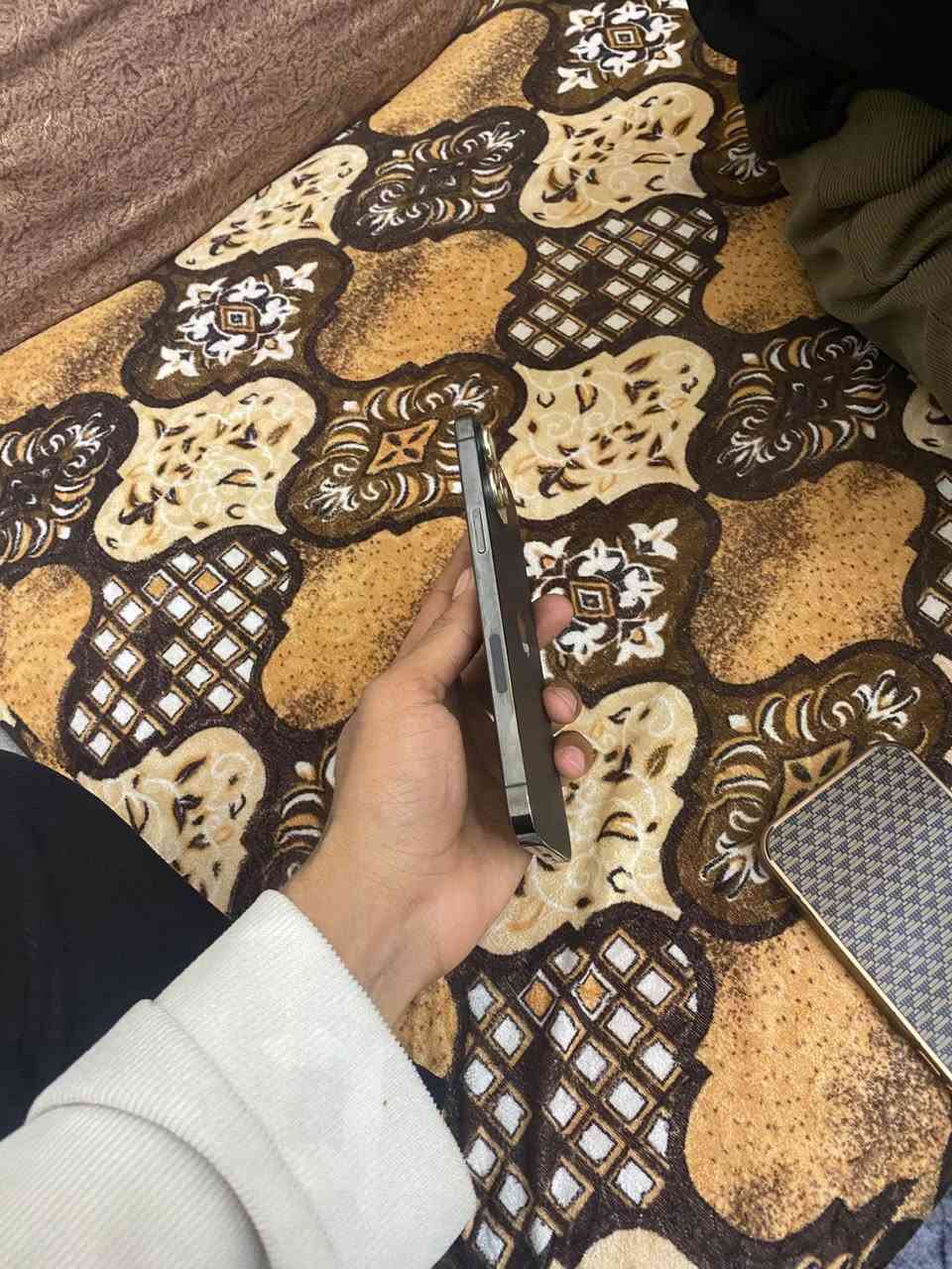 السلام عليكم 

جهاز 12برو ماكس نضيف حيل كله بلادي شخط ممشخوط ذاكره 256مامبدل بي اي قطعه بطاريه 75
وتر بروف السعر 525وبي مجال حك الجيه موجود عل مازنجر وهاذ الرقم ‭0786 386 5279‬
